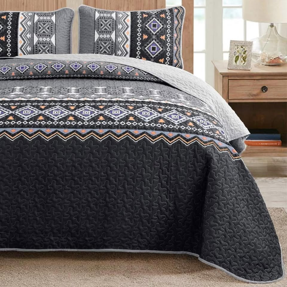 Boho Aztec Black & Grey Reversible 3 Piece Quilt Set