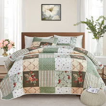 Load image into Gallery viewer, Green &amp; Beige Floral Patchwork 3 Piece Bedding Quilt Set
