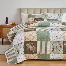 Load image into Gallery viewer, Green &amp; Beige Floral Patchwork 3 Piece Bedding Quilt Set
