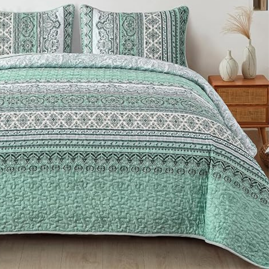 Bohemian Green Reversible 3 Piece Bedding Quilt Set