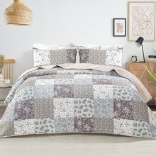 Load image into Gallery viewer, Light Grey Floral Patchwork 3 Piece Bedding Quilt Set
